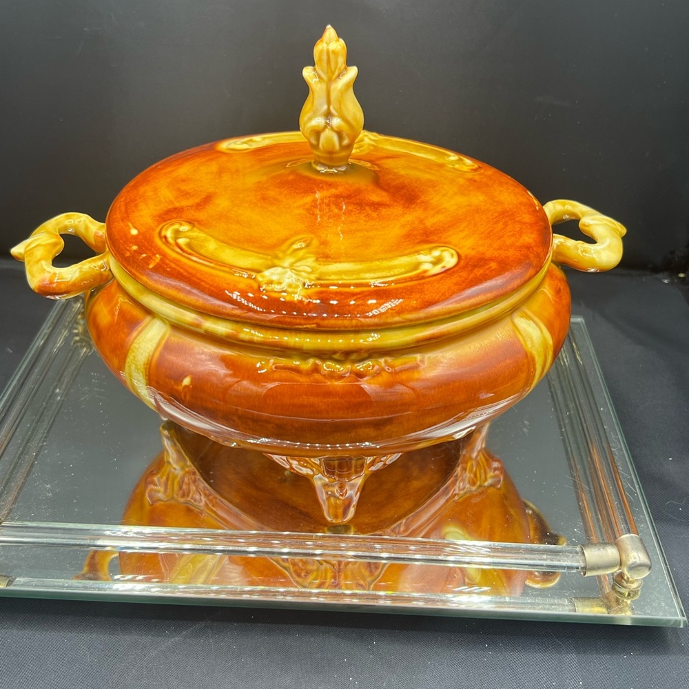 Rare SIGNED Vintage Victoria Loma Studio Pottery Covered Dish 1970s T